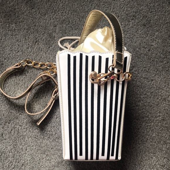 Popcorn Handbag - Picture 5 of 7
